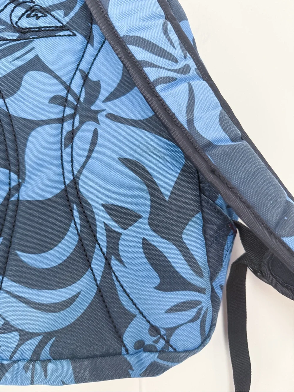 Quiksilver | Floral Hawaiian Print Backpack
